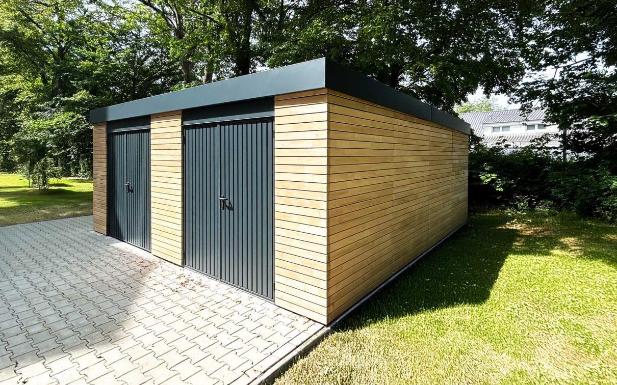 M.1 Gerätehaus Metall mit Holzverkleidung als Kellerersatzraum für Wohnanlage