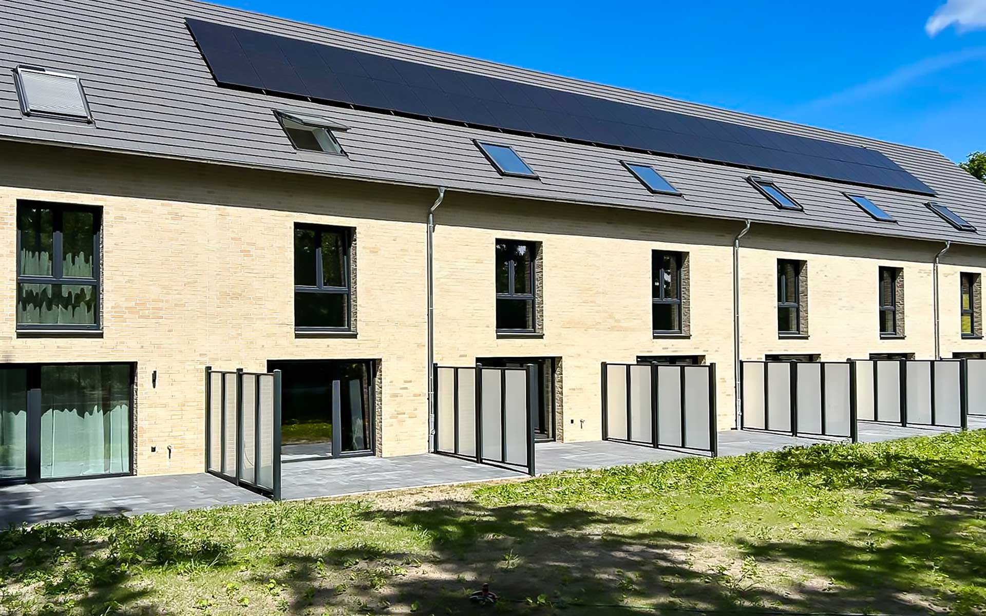 Sichtschutzs von Siebau als Terrassenabtrennung