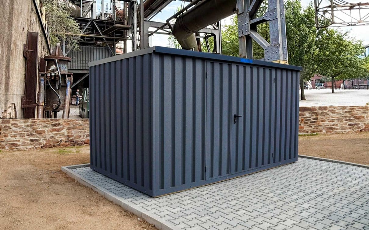 Container mit Dekorputzbeschichtung